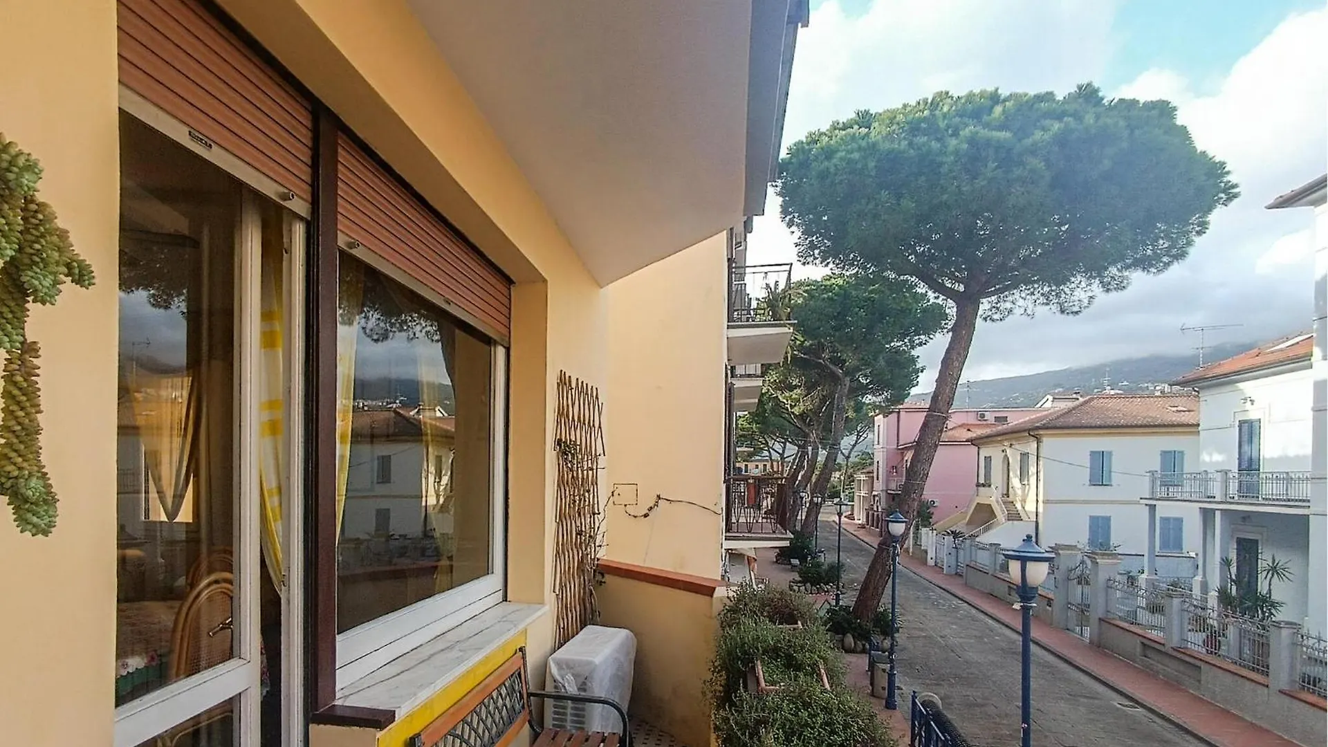 Gorgeous Apartment In Marina Di Campo